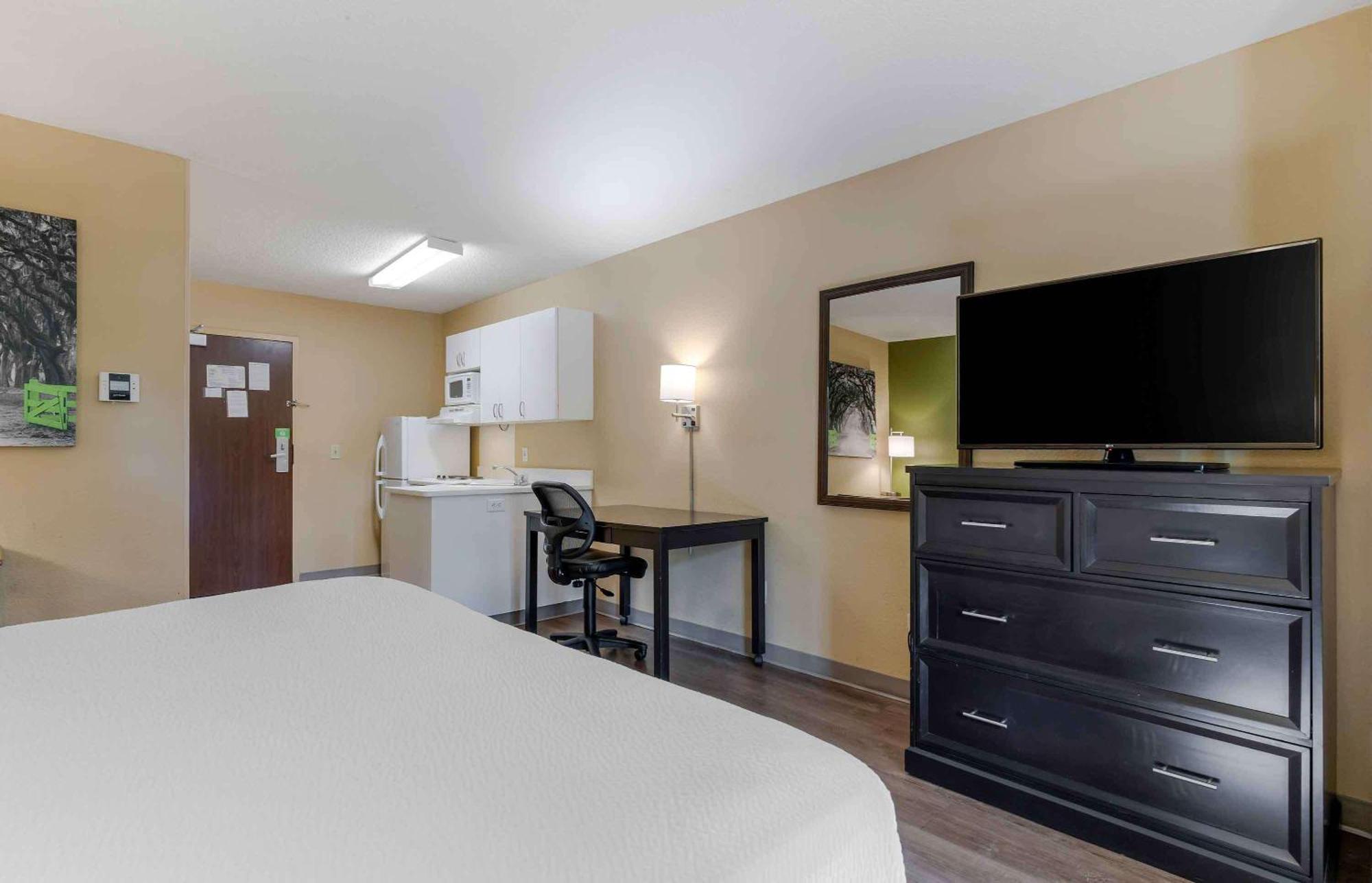 Extended Stay America Select Suites - Atlanta - Perimeter - Hammond Drive Санди-Спрингс Экстерьер фото