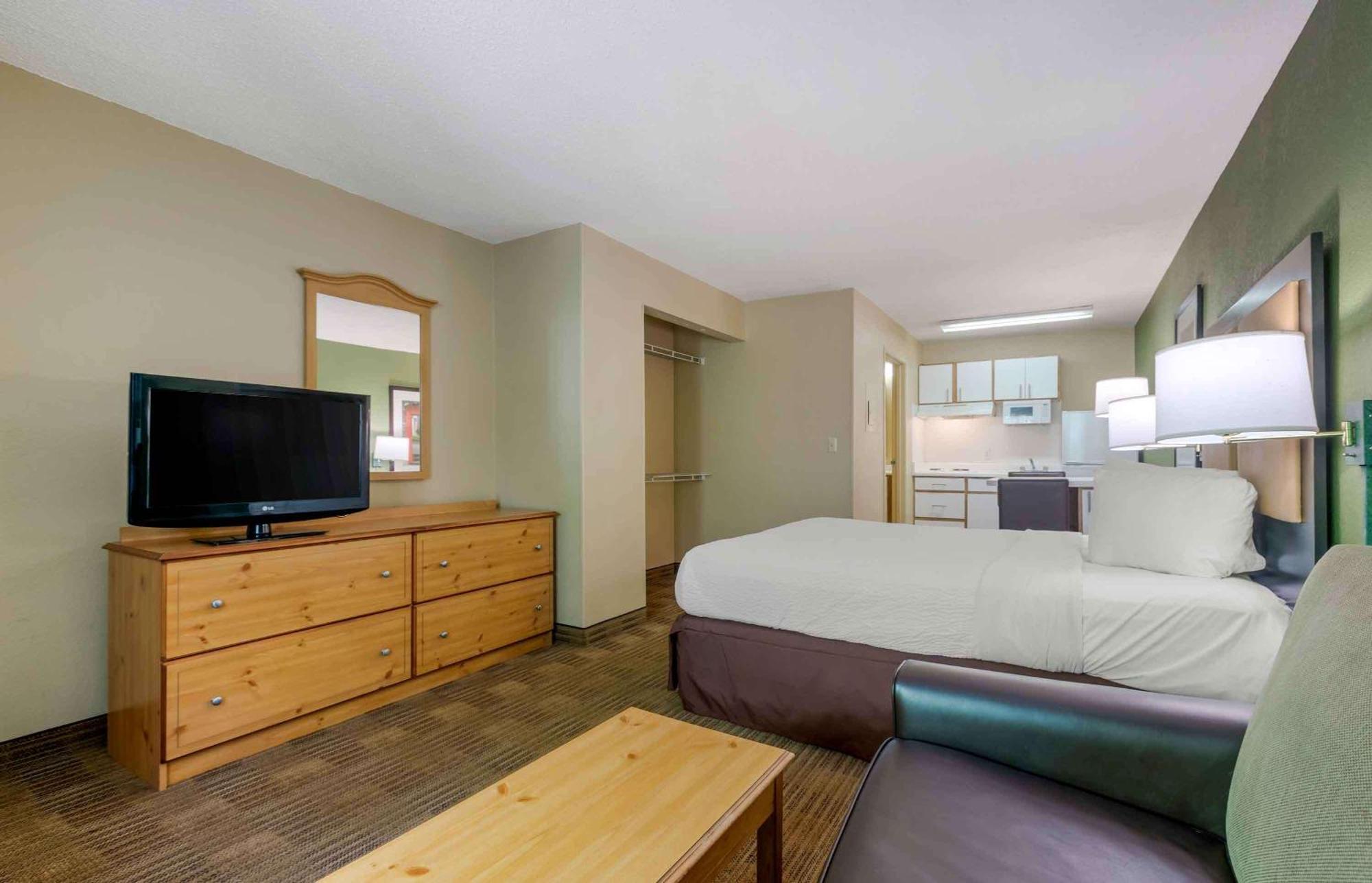 Extended Stay America Select Suites - Atlanta - Perimeter - Hammond Drive Санди-Спрингс Экстерьер фото