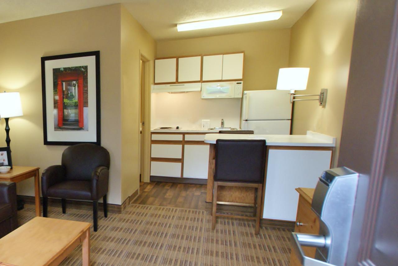 Extended Stay America Select Suites - Atlanta - Perimeter - Hammond Drive Санди-Спрингс Экстерьер фото